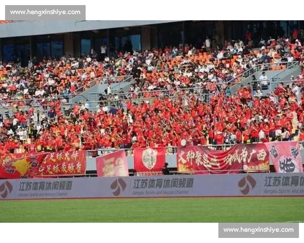 广西恒宸加冕中乙冠军！1.6 万人见证八桂足球历史性时刻