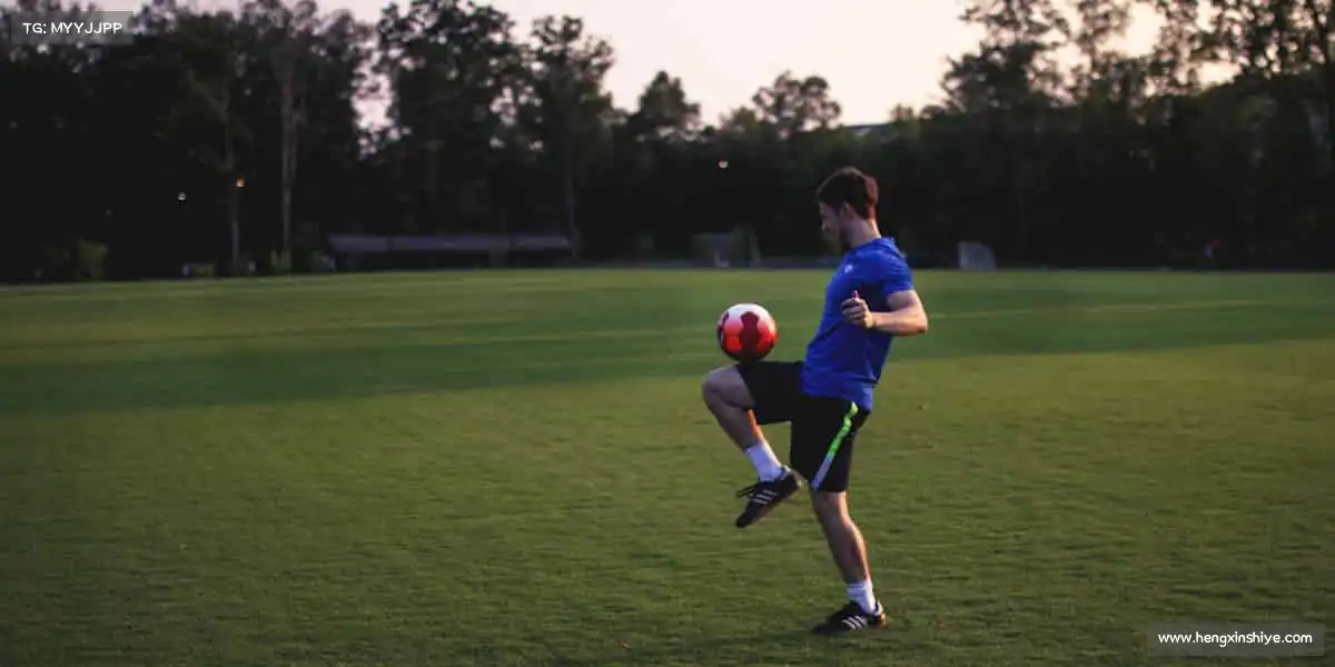 <strong>UED官网</strong>⚽激情点燃赛场，汗水铸就辉煌 —— 这里，见证你的体育梦想！